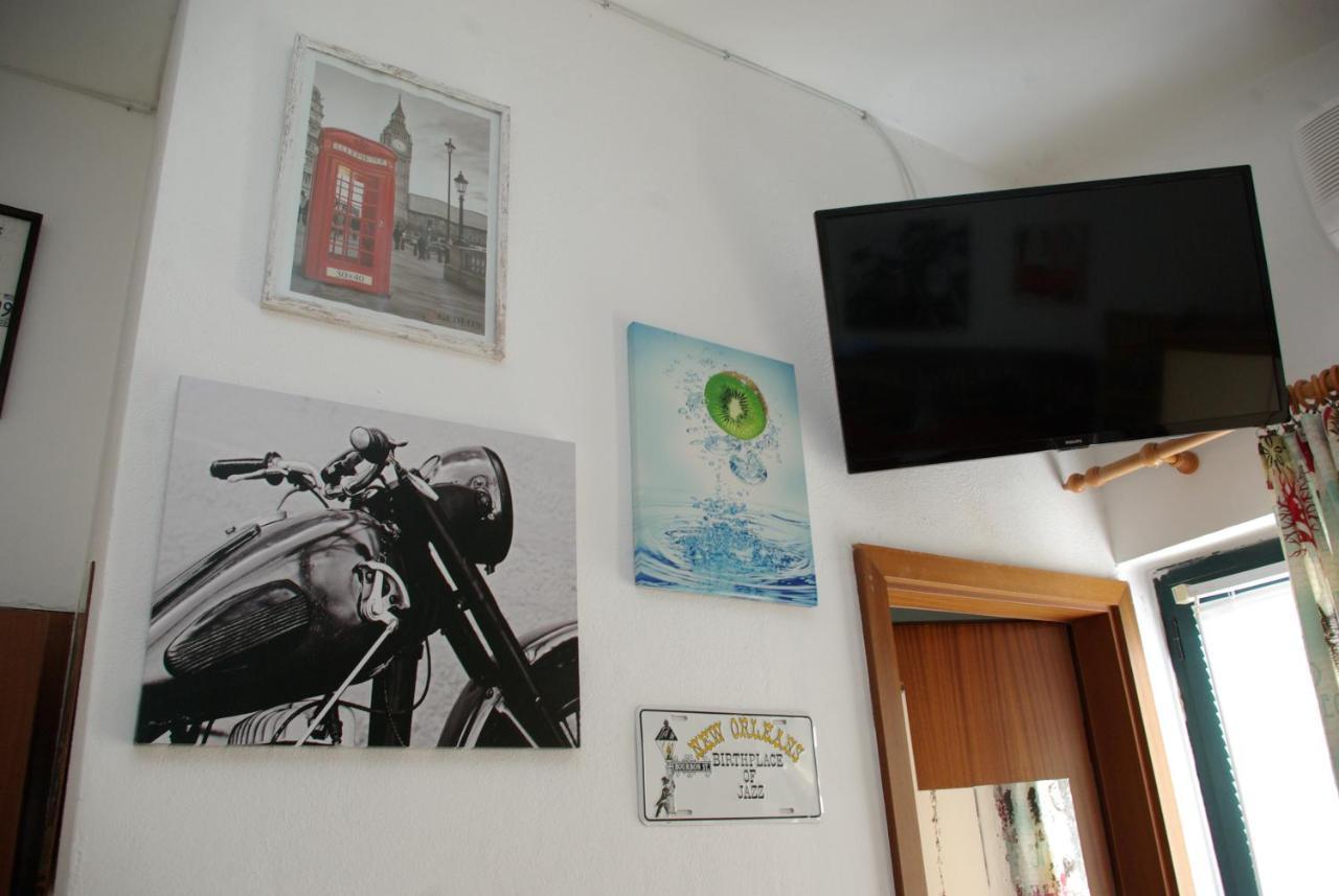 Rooms Tia Baška Voda Εξωτερικό φωτογραφία