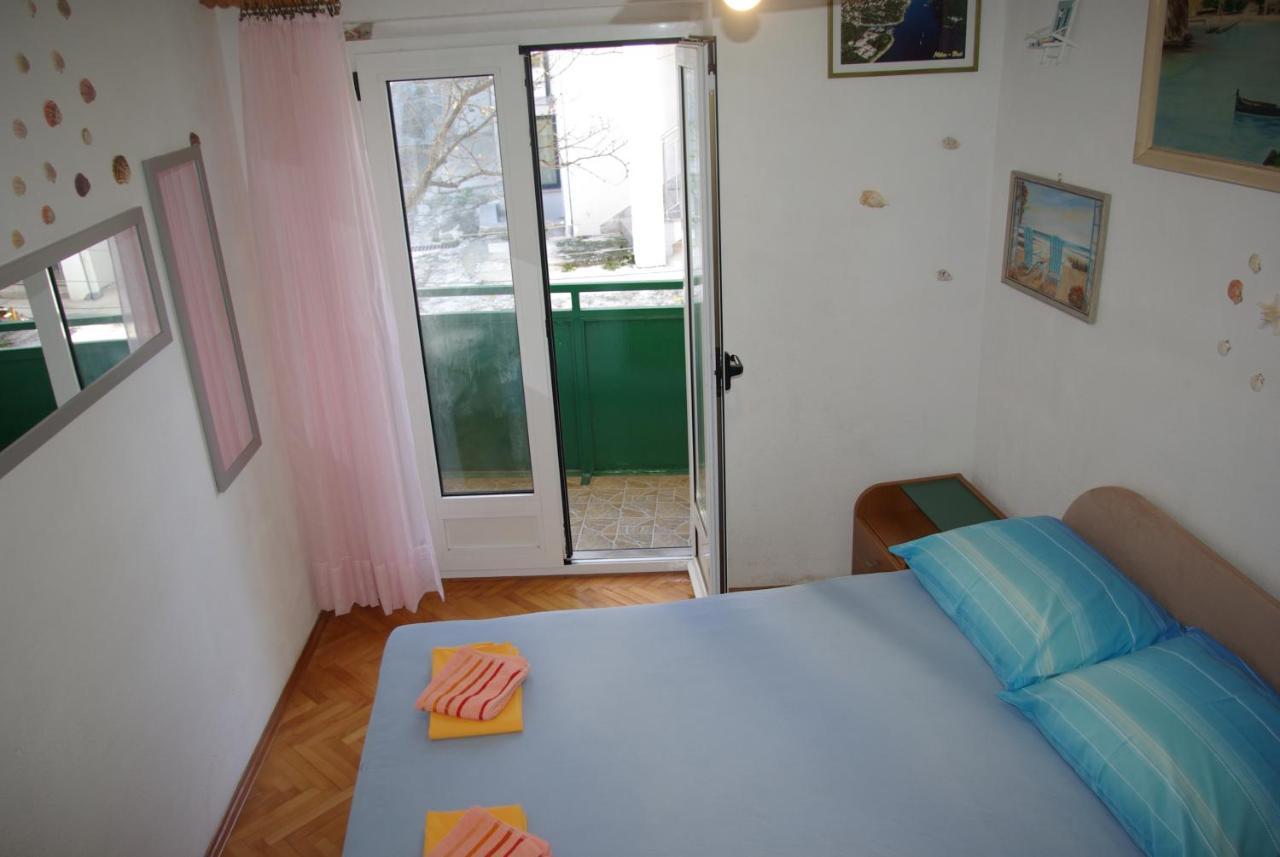 Rooms Tia Baška Voda Εξωτερικό φωτογραφία