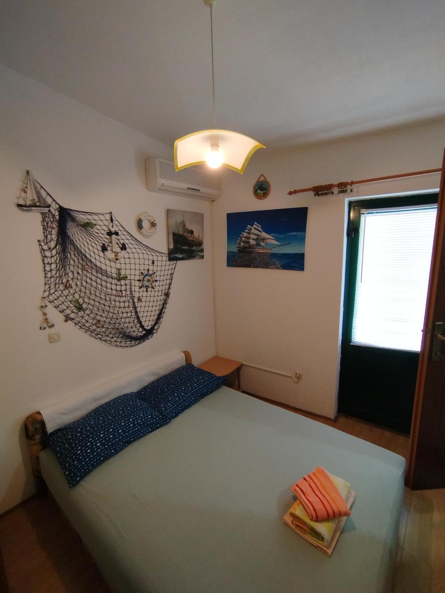 Rooms Tia Baška Voda Εξωτερικό φωτογραφία